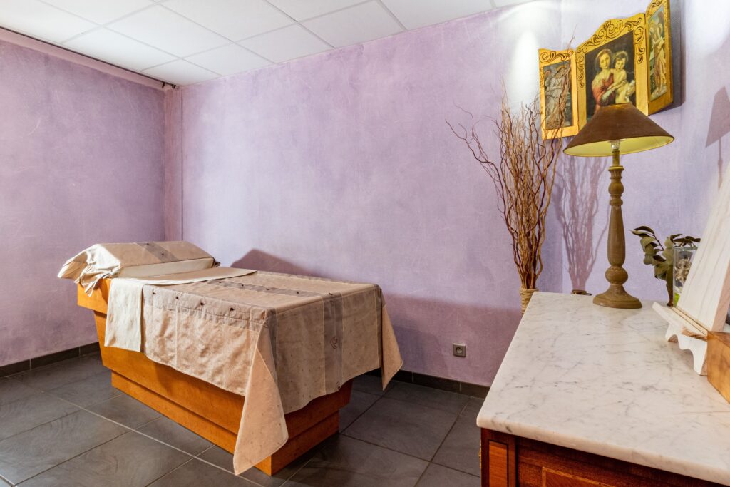 lit au chambre funeraire